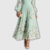 Odelia – Lillene Midi Kleid voolava siluettiga