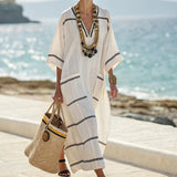 "Victoire" Triibuline Elegantne Must Kaftan Kleid