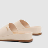 Kath Wedge Slides