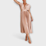 Maria - Stiilne Plisseeritud Kleid