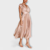 Maria - Stiilne Plisseeritud Kleid