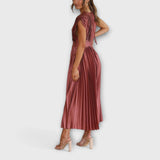 Maria - Stiilne Plisseeritud Kleid