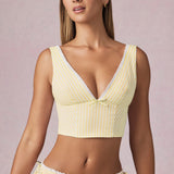 Lemon Yellow Stripe'iga kaelusdetailiga lühike topp