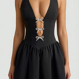 Halterneck Saba-Detail Midi Kleid Mustas