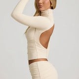 Ivory värvi modal ruched backless turtleneck top